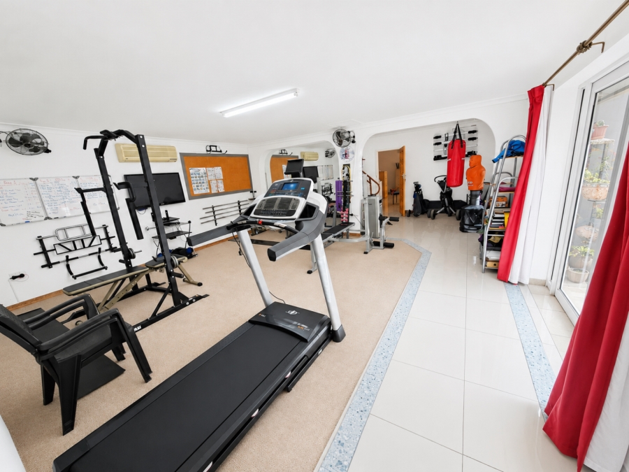 6 Bedroom Property for Sale in Delareyville North West